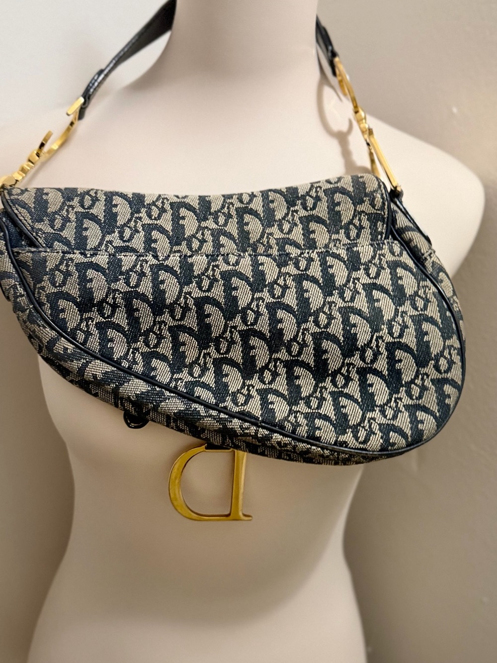 Dior Blue and Cream Saddle Bag with Gold D Charm - Picture 2 of 6